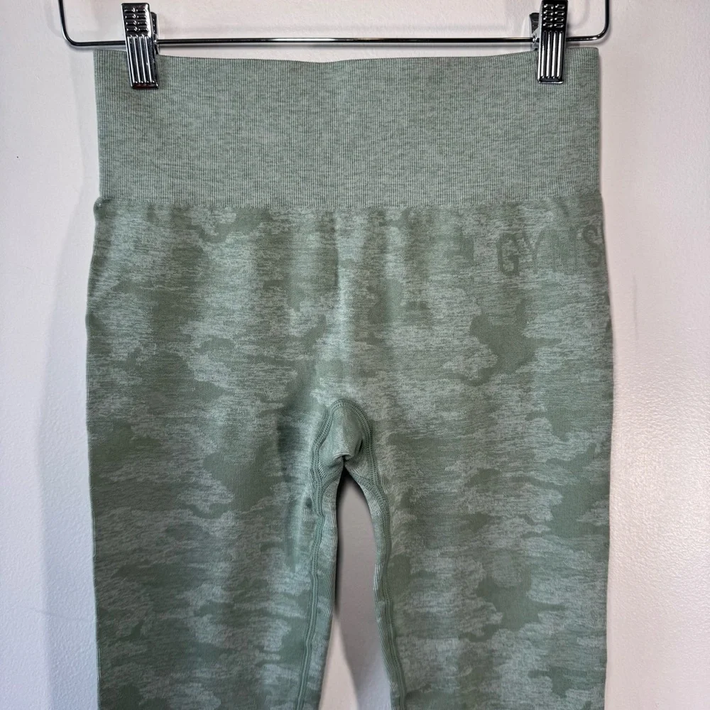 Gymshark Adapt Camo Seamless Leggings - Picture 3 of 15